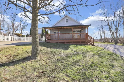 612 N Clinton St, Mount Vernon, OH 43050