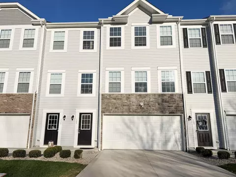 109 Coyote Willow Dr, Etna, OH 43068