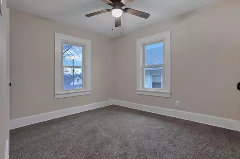 Bedroom - 834 E Main St, Lancaster, OH 43130 photo 6 of 9