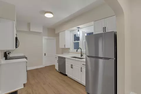 Kitchen - 834 E Main St, Lancaster, OH 43130 photo 5 of 5