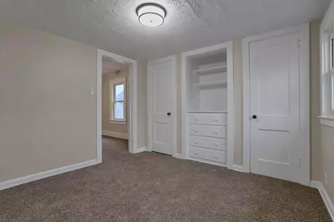 Bedroom - 834 E Main St, Lancaster, OH 43130 photo 7 of 9