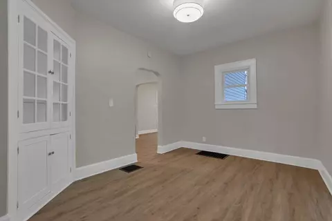 Living - 834 E Main St, Lancaster, OH 43130 photo 6 of 7