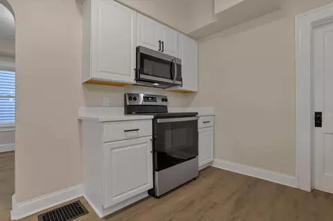 Kitchen - 834 E Main St, Lancaster, OH 43130 photo 1 of 5