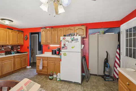 Kitchen - 350 Meadow Ln, De Graff, OH 43318 photo 4 of 4