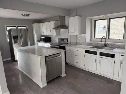 632 Roscoe Ave, Akron, OH 44306
