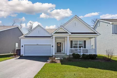6155 Jadwinn Dr, Westerville, OH 43081