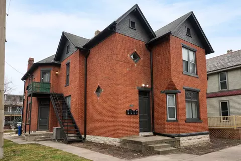 217 W Hubbard Ave, Columbus, OH 43215
