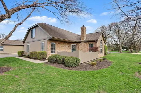 403 Windemere Cir, Westerville, OH 43082