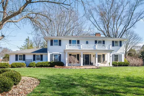 145 Crown Ct, Lancaster, OH 43130