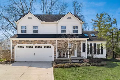 703 Suntree Dr, Westerville, OH 43081