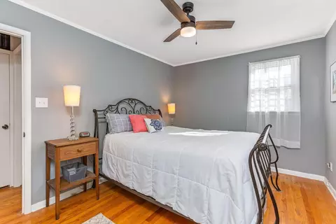 Bedroom - 733 Walnut Dr, Logan, OH 43138 photo 1 of 5