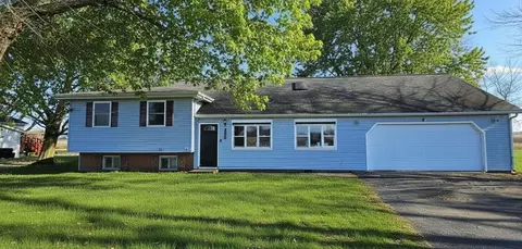 1584 Bumford Rd, Marion, OH 43302