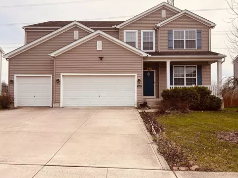 5690 Queen Victoria St, Groveport, OH 43125