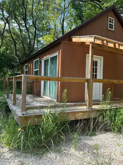 6227 Guinn Rd, Mcconnelsville, OH 43756