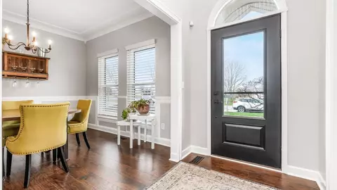 Entry Way - 222 Trail E, Pataskala, OH 43062 photo 1 of 5