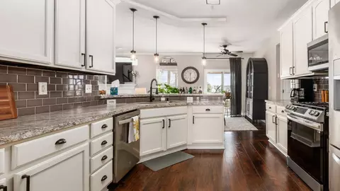 Kitchen - 222 Trail E, Pataskala, OH 43062 photo 1 of 5