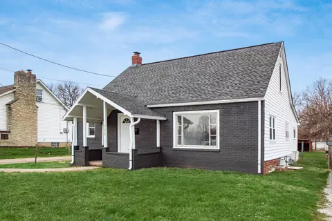 Exterior - 528 E Ohio St, Circleville, OH 43113 photo 2 of 6