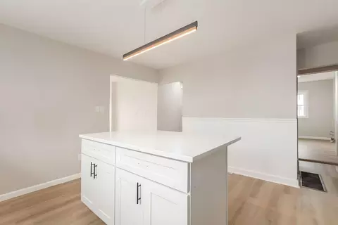 Kitchen - 528 E Ohio St, Circleville, OH 43113 photo 5 of 6