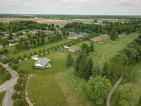 1506 Marion Country Club Dr, Marion, OH 43302
