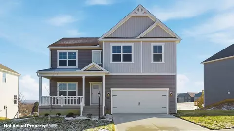 1113 Sherwood Loop, Bellefontaine, OH 43311