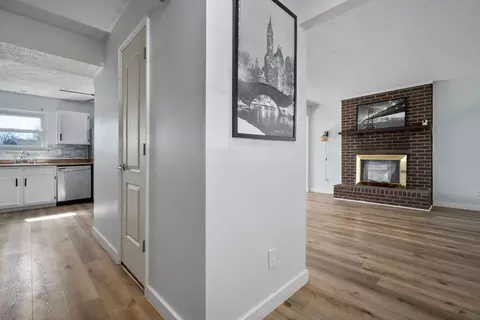 Entry Way - 1729 Laredo Ct, Powell, OH 43065 photo 1 of 2