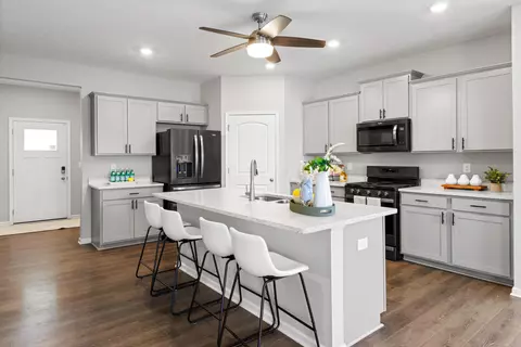 775 Lorenzo Dr, Marysville, OH 43040