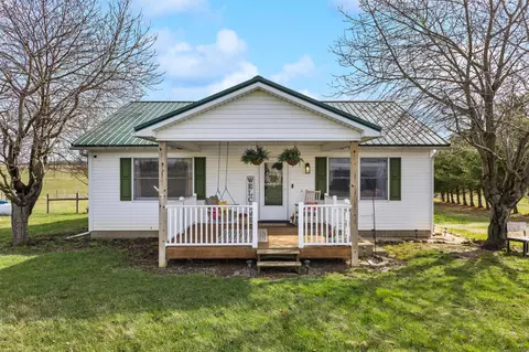 8710 State Route 180, Kingston, OH 45644