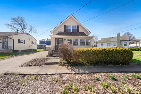 1905 Clifton Ave, Columbus, OH 43219