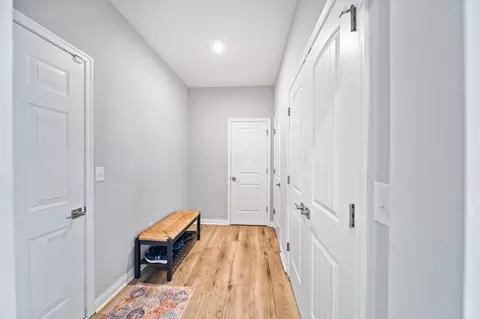 Entry Way - 3780 Aviary Loop, Hilliard, OH 43026 photo 5 of 12