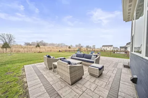 Exterior - 3780 Aviary Loop, Hilliard, OH 43026 photo 10 of 27