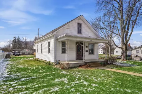 407 S Main St, Baltimore, OH 43105