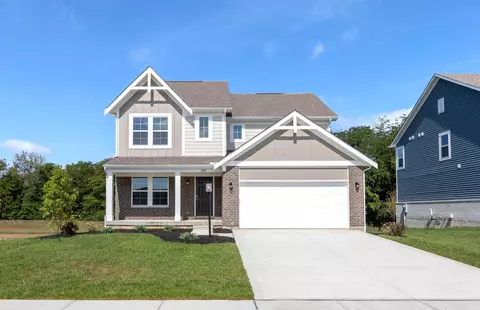 8244 Sycamore Hollow Dr, Pickerington, OH 43147