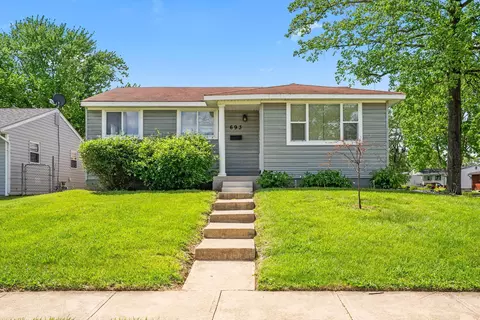 693 Maurine Dr, Columbus, OH 43228