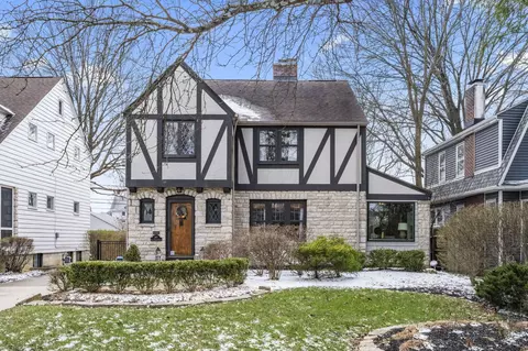 367 E Dunedin Rd, Columbus, OH 43214