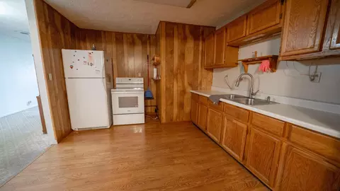 Kitchen - 426 Moore Ave, Bellevue, OH 44811 photo 1 of 2
