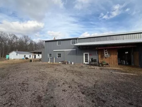 380 Flag Dale Rd S, Junction City, OH 43748