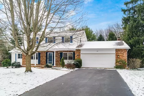 809 Colony Ct, Columbus, OH 43235