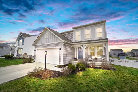 1535 Dickson Dr, Marysville, OH 43040