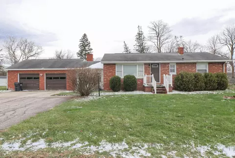 32 Florida Ave, Shelby, OH 44875