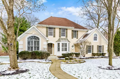 1330 Bayboro Dr, New Albany, OH 43054