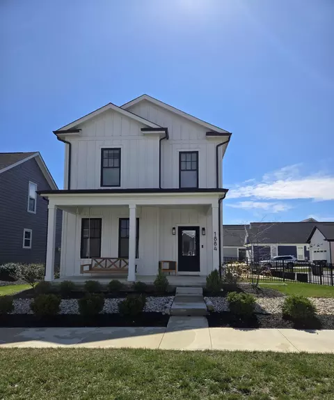 1884 Poplar Pl, Lewis Center, OH 43035