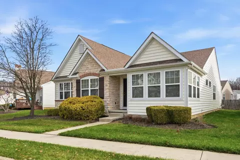156 Sandrala Dr #26, Reynoldsburg, OH 43068