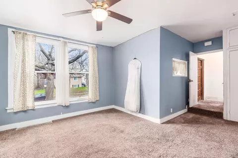 Bedroom - 369 E 15th Ave, Columbus, OH 43201 photo 1 of 8