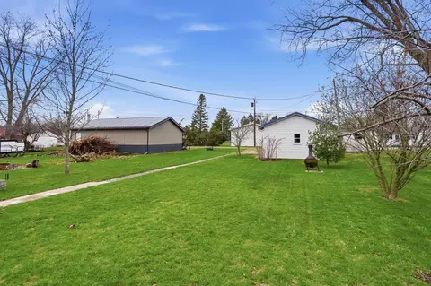 Exterior - 406 North St, Prospect, OH 43342 photo 13 of 16