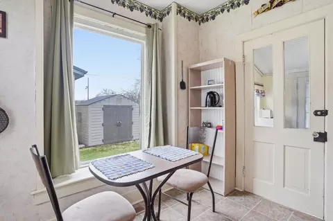 Dining - 406 North St, Prospect, OH 43342 photo 5 of 5