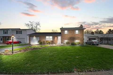3139 Kingswood Dr, Grove City, OH 43123