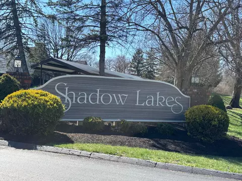 5931 Shadow Lake Cir #5931, Columbus, OH 43235