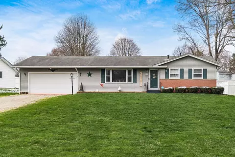 139 N 39th St, Newark, OH 43055