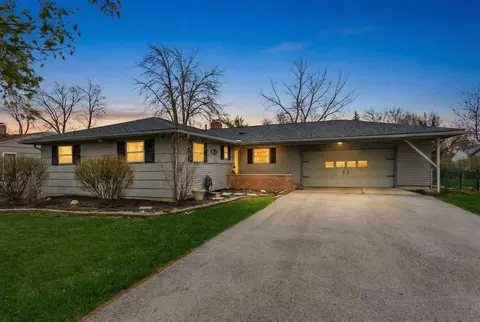 4827 Cemetery Rd, Hilliard, OH 43026