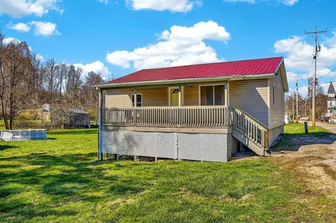 Exterior - 54 2nd St, Coalton, OH 45621 photo 3 of 8